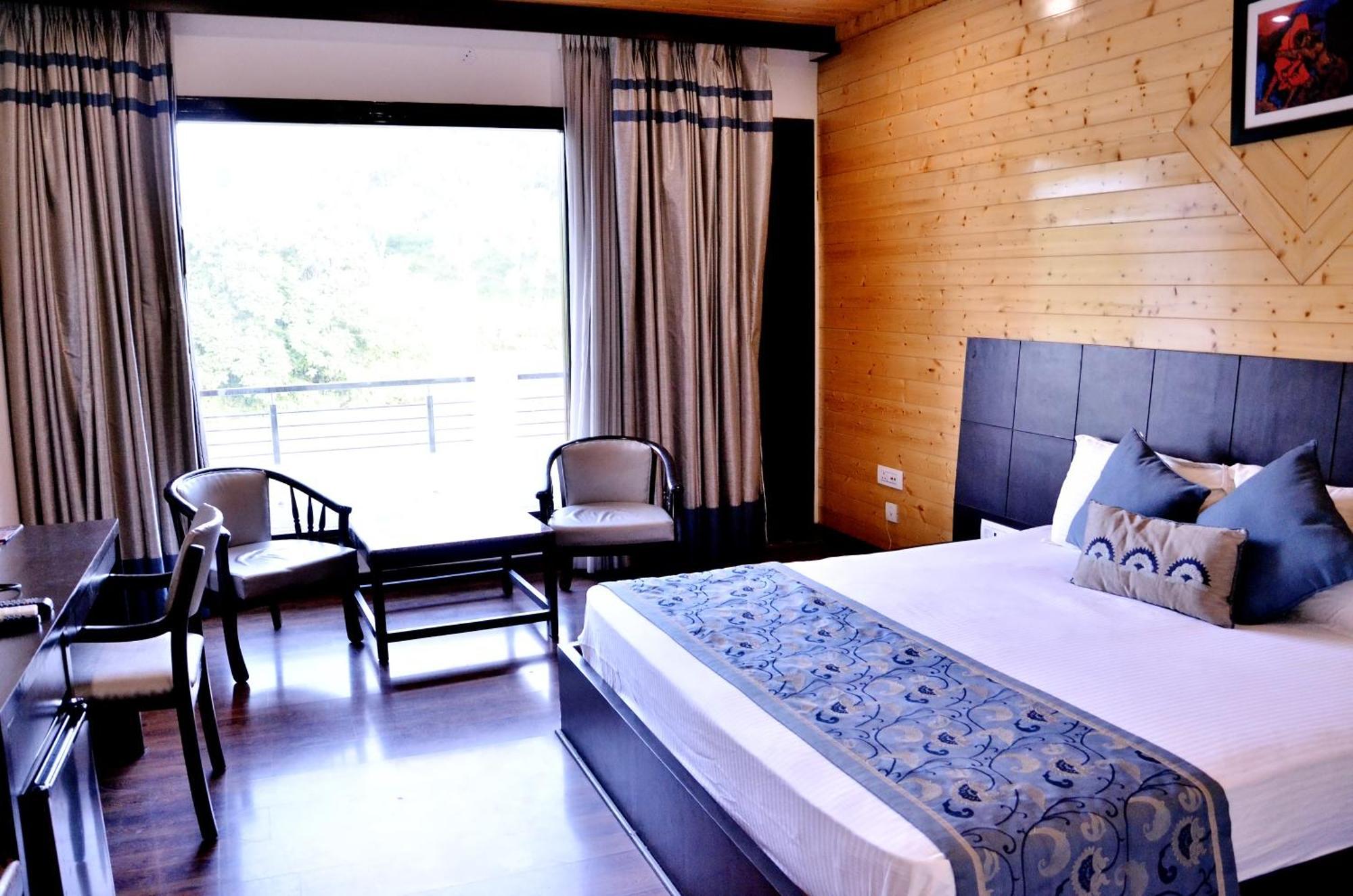 Comfort Inn Coral River Resort Патханкот Экстерьер фото